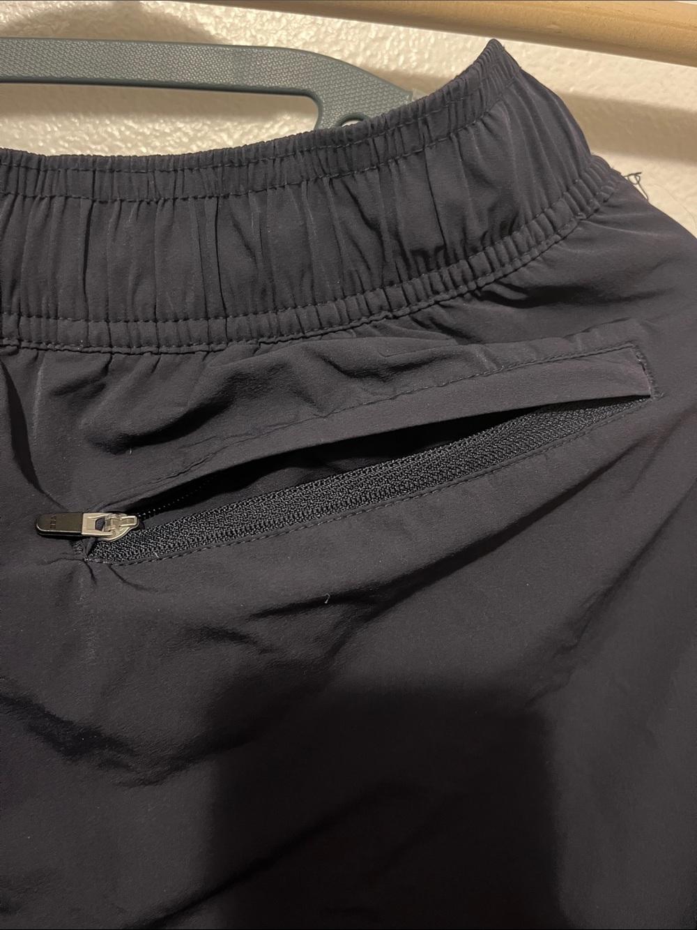 Shorts - Picture 3 of 11